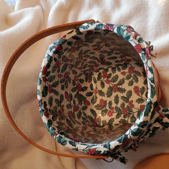 Longaberger Christmas basket - Picture 3 of 7